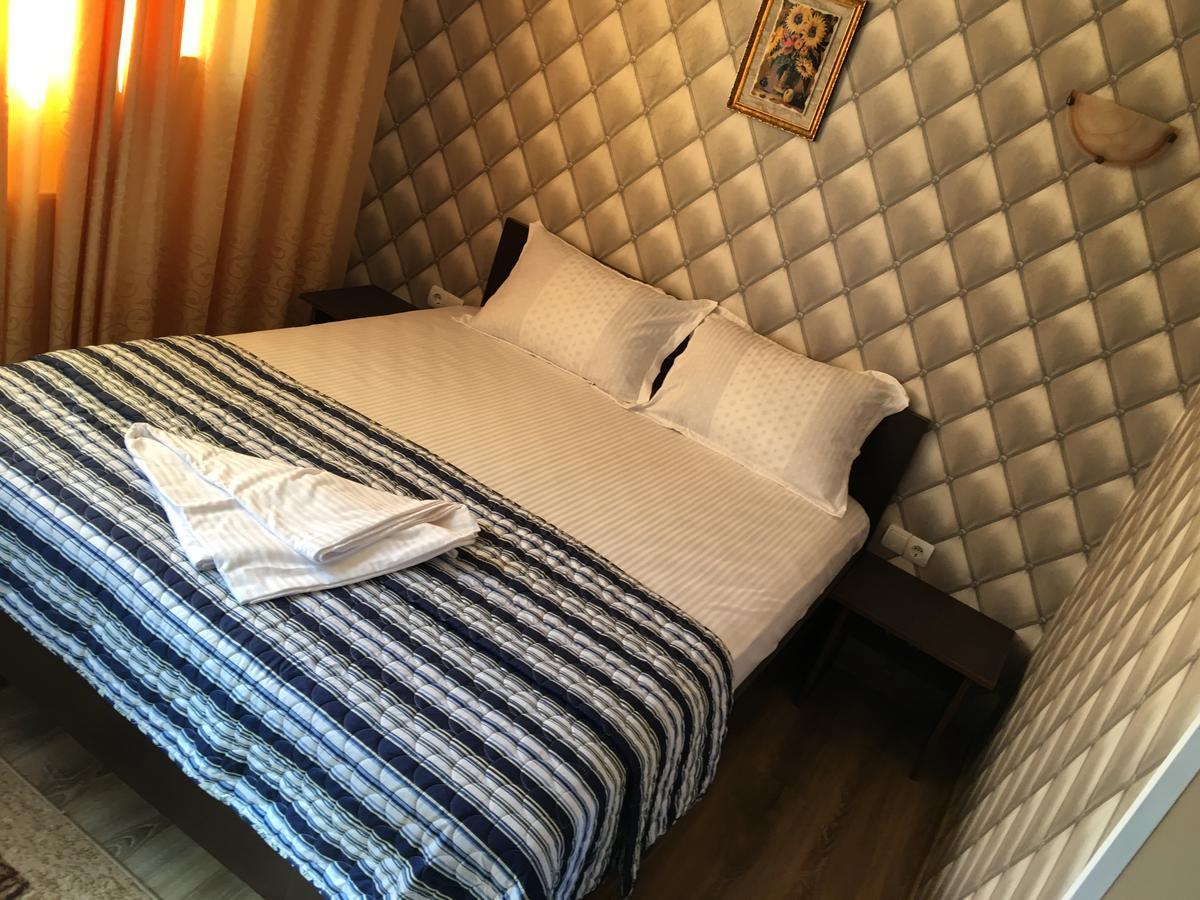 Hostel Denisa 부자우 외부 사진
