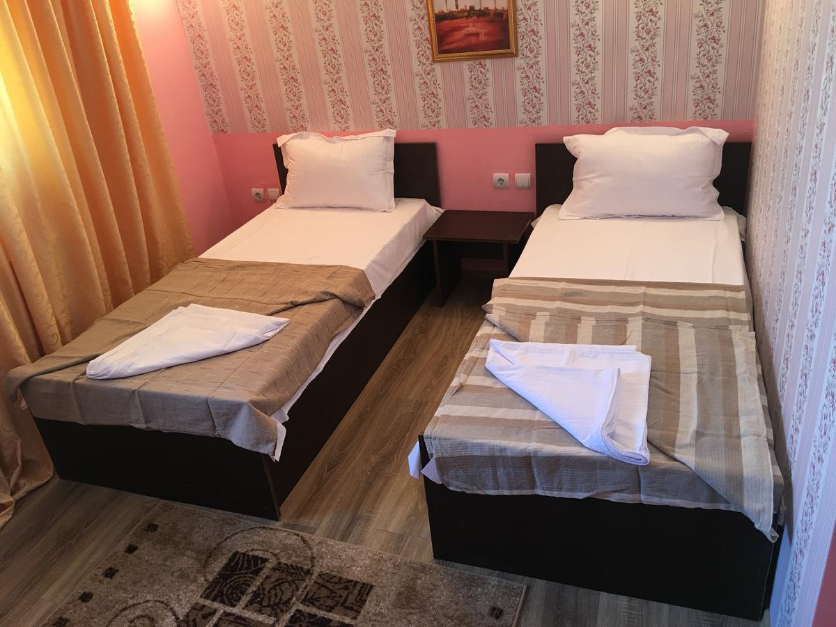 Hostel Denisa 부자우 외부 사진
